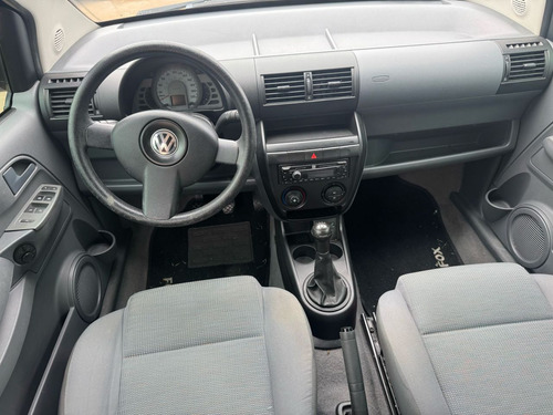 Volkswagen Fox Fox Plus 1.6Mi Total Flex 8V 4p