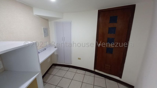 Imagen 6 de 8 de Comercial En Alquiler Chuao Mls #22-9723 Yz
