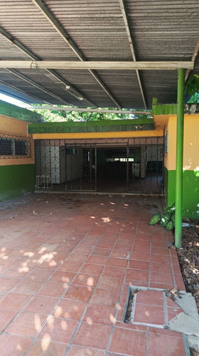 Venta De Terreno Con Bienhechurias, Antiguo Club Casa Nueva Esparta