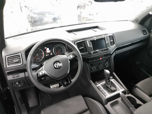 Imagen 17 de 25 de Amarok Black Style V6 Gr