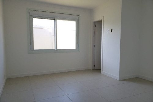 Imagem 14 de 16 de Casa À Venda Em Xangri-lá - Ca00989 - 34960856