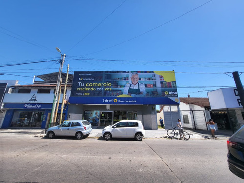 Alquiler De Local Comercial En Castelar Norte