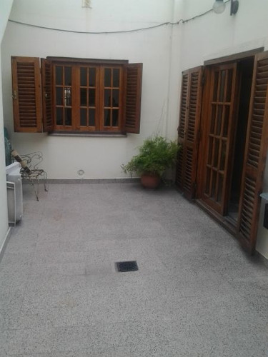 Imagen 8 de 12 de Excelente Ph En Planta Baja, 3 Amb, Patio, Fondito...