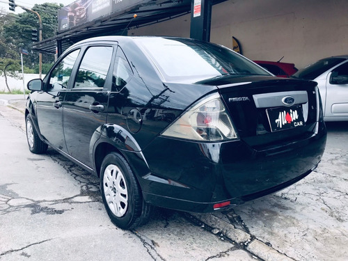 Imagem 5 de 11 de Ford Fiesta Sedan 1.6 Flex 2012 Flex