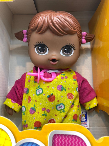 Boneca Pop Surprise Negra Com Pet Surpresa Cotiplas 2296.