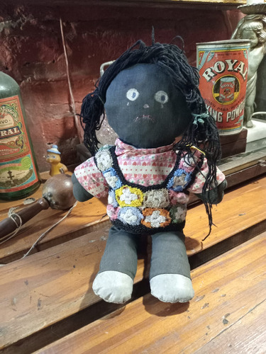 Antigua Muñeca Negra De Tela (coleccion - Decoracion) (Usado)