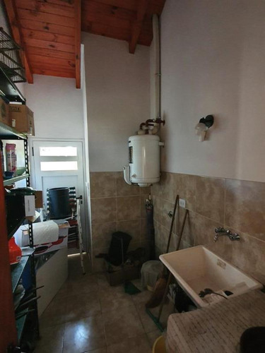Imagen 23 de 30 de Esplendida Casa Con Terreno De 1.000 M2, Bv Rivadavia Y Junin, Vista Al Rio Asegurada !
