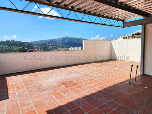 Apartamento Penthouse Dúplex Remodelado 295 M² 4h, 7b, 3p, Residencia Geminis En Calle Cerrada En Venta En Los Samanes Avenida 3 Caracas