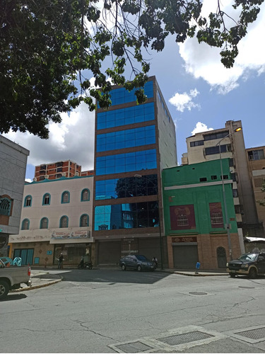 Dc Edificio En Venta En Sabana Grande 24-23305 Yf