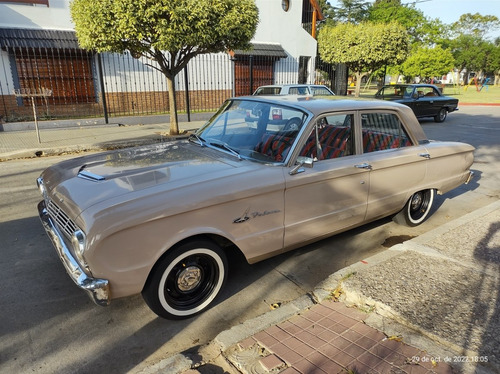Imagen 1 de 8 de Ford Falcon