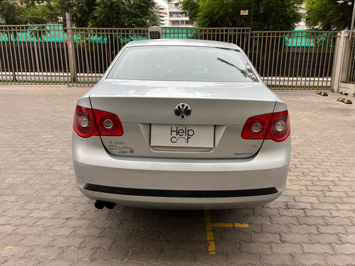 Volkswagen Vento Style 2.5 AUT