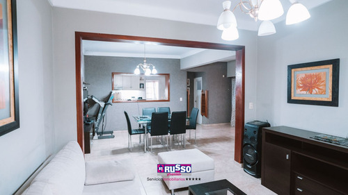 Venta Casa San Justo 6 Ambientes