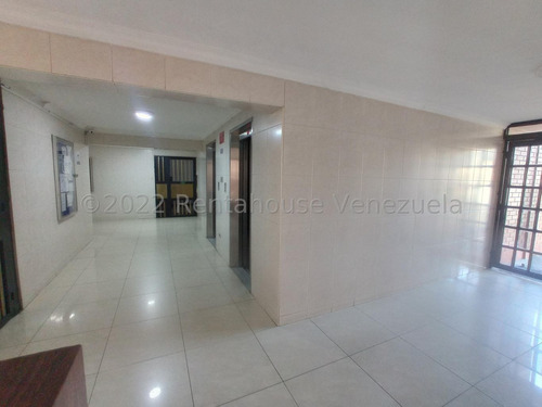 Imagen 2 de 16 de Apartamento Venta Andres Bello Las Delicias Estef 22-20008