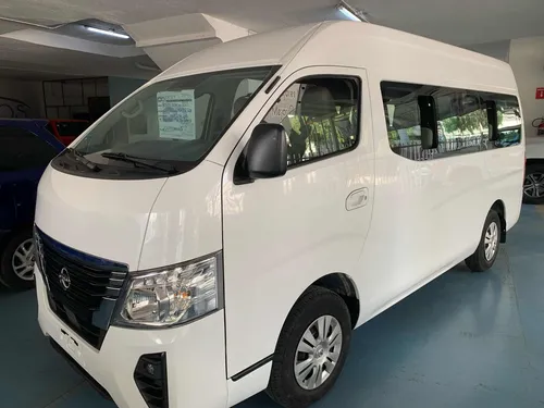 Nissan Urvan Lujo 11 Pasajeros