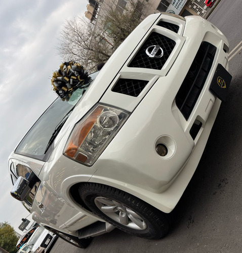 Nissan Armada 5.6 Se Piel Qc 4x2 At