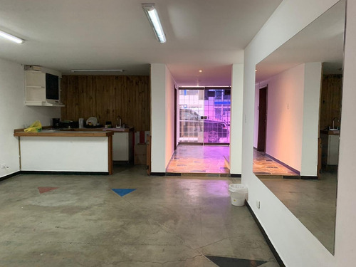 Imagen 21 de 22 de Casa Comercial En Venta La Castellana Bogotá
