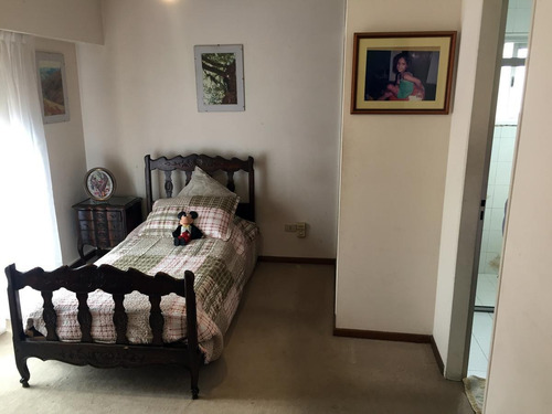 Imagen 18 de 30 de Casa En Venta 5 Ambientes Martinez