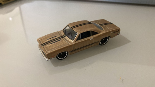 68 Plymouth Barracuda Formula S 2014 Hot Wheels 1:64 Loose