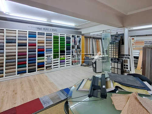 Local Comercial En Arriendo En Vitacura