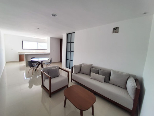 Departamento Ejecutivo En Venta  En Zona Norte Merida