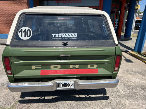 Ford F-100 3.6 Lujo