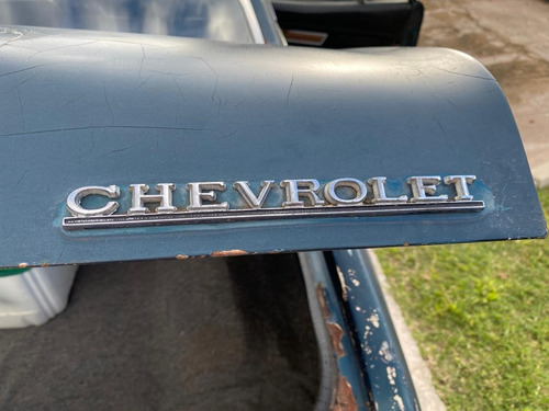 Chevrolet Chevy 4 puertas
