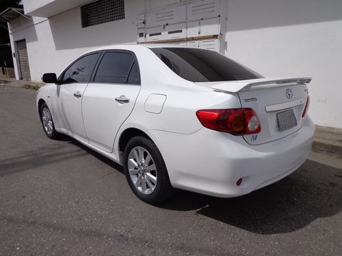 Imagen 3 de 9 de Toyota Corolla