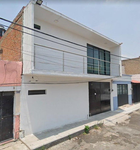 Se Vende Casa En San Pedro Tlaquepaque, Jalisco. Entrega Garantizada En Remates Bancarios Por Mas De 10 Años.