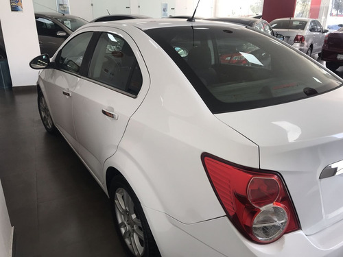 Imagen 5 de 11 de Chevrolet Sonic 2016 1.6 Ltz At