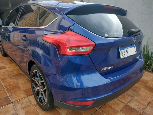 Ford Focus III 2.0 Sedan Titanium Mt