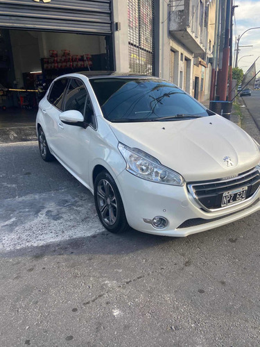 Peugeot 208 1.6 Feline 2014