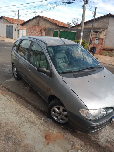 Imagem 3 de 12 de Renault Scenic 2000 2.0 Rxe 5p