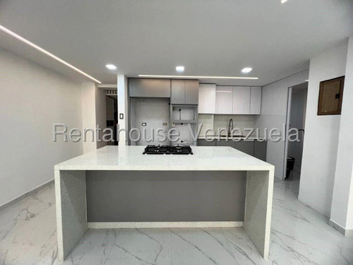 Bello Apartamento En Venta Urb El Bosque Las Delicias Acepta Financiamiento 25-11173 Hc
