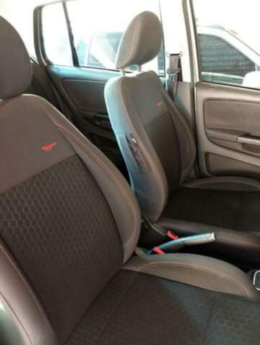 Imagem 4 de 8 de Volkswagen Crossfox 2013 1.6 Vht Total Flex I-motion 5p