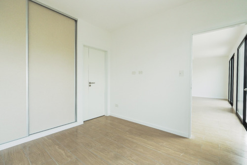 3 Amb Con Balcón Y Terraza | Amenities | Nocito
