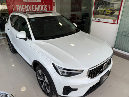 Volvo Xc40 2023