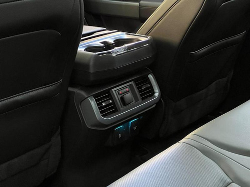 Ford F-150 Lightning 5.4 V-8 2p 2023