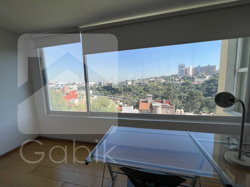 Casa En Venta En Cerrada Junto A Univ Anahuac Norte