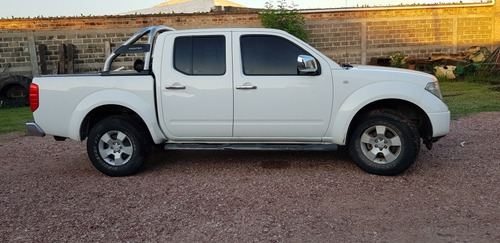 Nissan Frontier 2011 2.5 Le Cab Doble 4x4