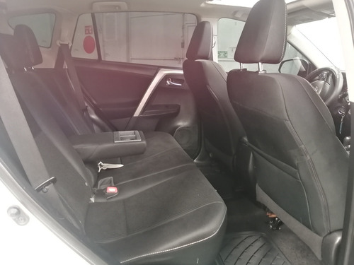 Imagen 9 de 15 de Toyota Rav4 2.5 Xle L4 Awd At 2015