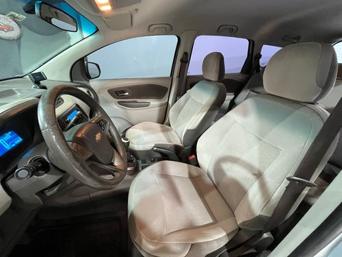 Imagen 9 de 10 de Chevrolet Spin 7 Pax - U.dueño - Permuto Financio