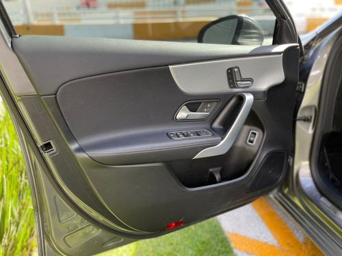 Imagen 5 de 15 de Mercedes-benz Clase A 2020 1.6 200 Progressive Sedan