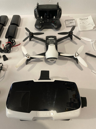Dron Parrot Bebop 2 Con Hard Case Control Fpv Headset 2 Pila (Usado)