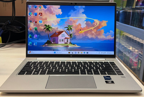 Hp Elitebook 640 G9 Notebook I7 12va Gen, 32gb Ram, 1tb Ssd (Reacondicionado)