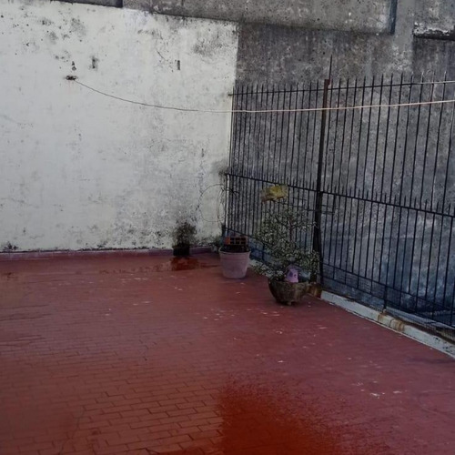 Imagen 22 de 29 de Venta Directa Importante Local En Pb Y Vivienda En 1ºp. S/ H Yrigoyen 9700