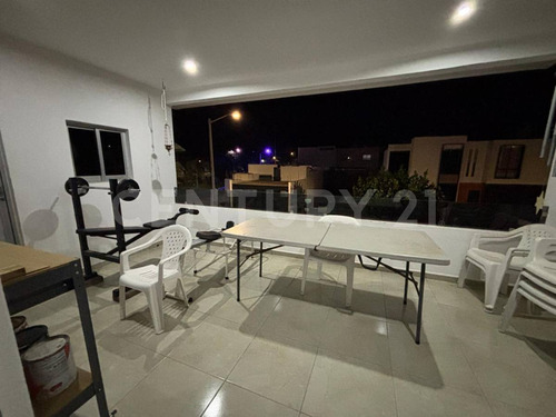 Casa En Venta En Remate En Punta Norte, Colima