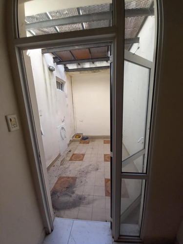Imagen 6 de 18 de Casa Con Opción A Subdividirse En Dos Departamentos (zona Unl)