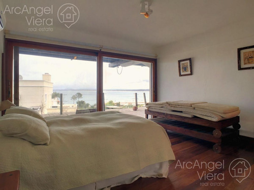 Casa Con Piscina Vista Al Mar En Punta Ballena En Alquiler Venta