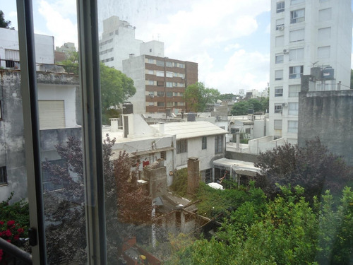 Apartamento En Pocitos 3 Dormitorios