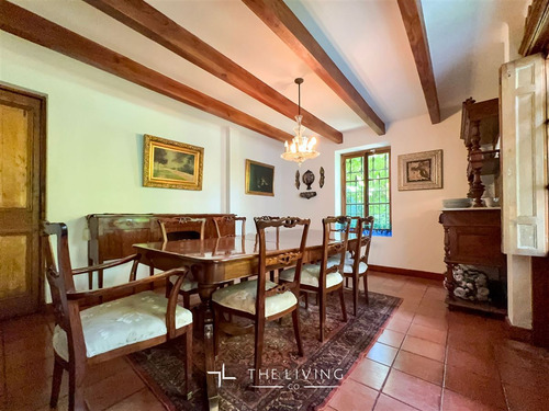 Preciosa Casa Chilena A La Venta Casa 5d Y 4b, Lo Barnechea